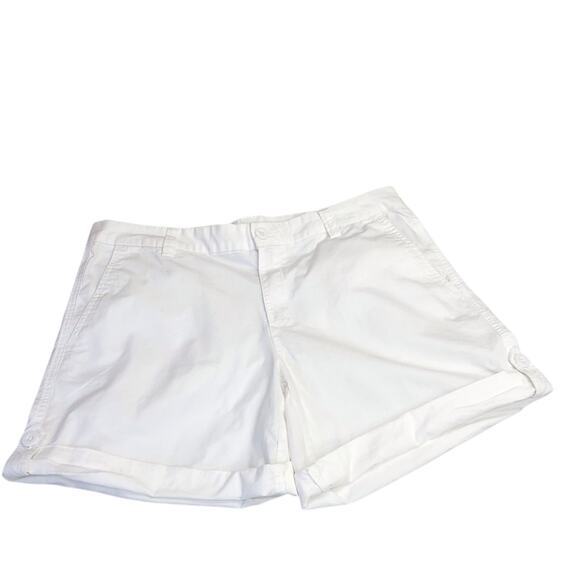 Liz Claiborne Summer White Cuffed Hem Shorts Side and Back Pockets Mid Rise - Picture 7 of 16
